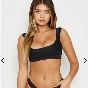 Frankie’s Bikinis NWT Drew Top - Large